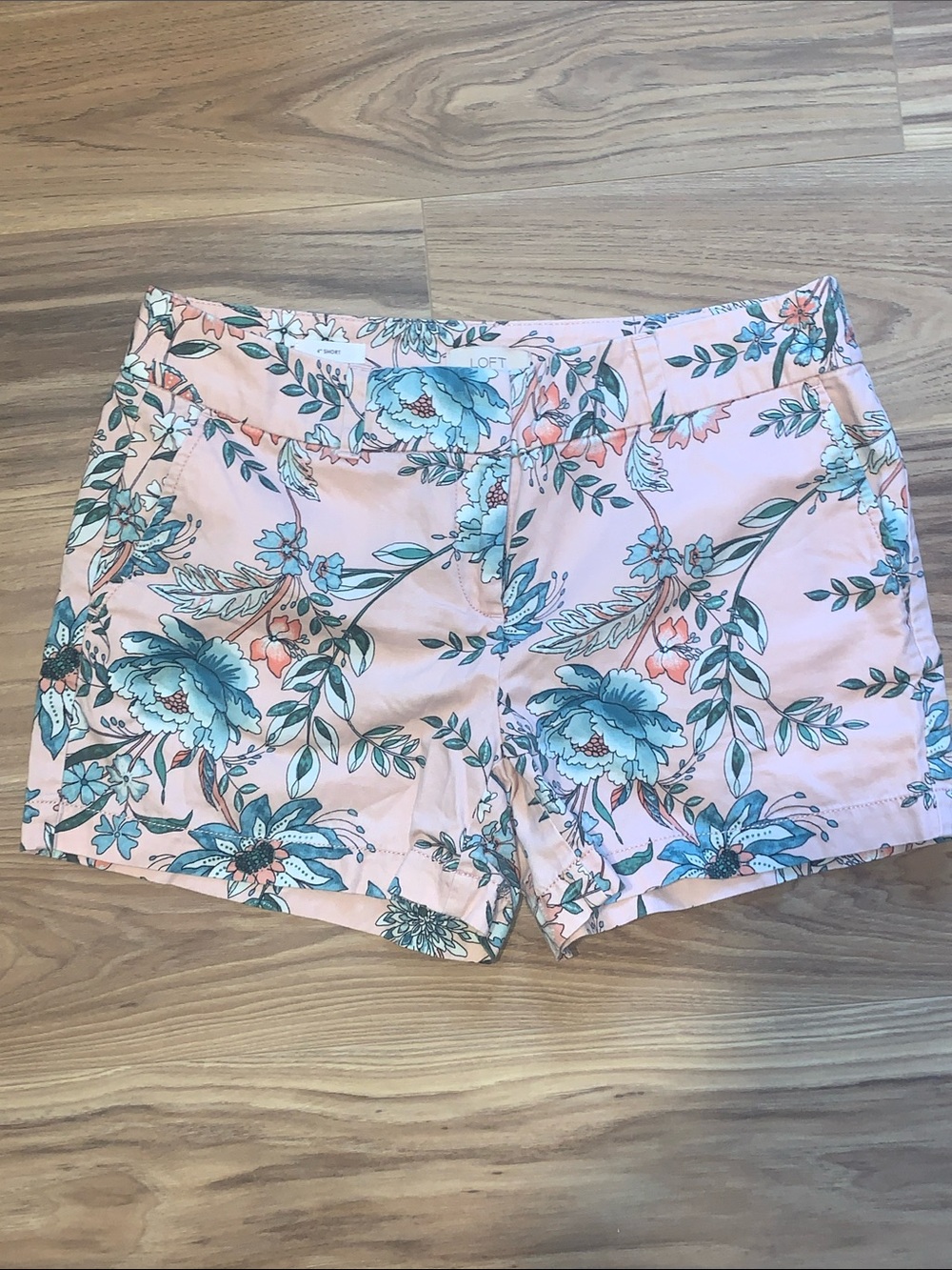 Ann Taylor Loft Floral Shorts Sz 6